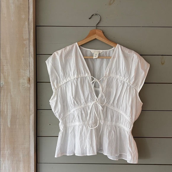 H&M White Cotton Poplin Tie-Front Blouse (Size M) - Picture 4 of 7